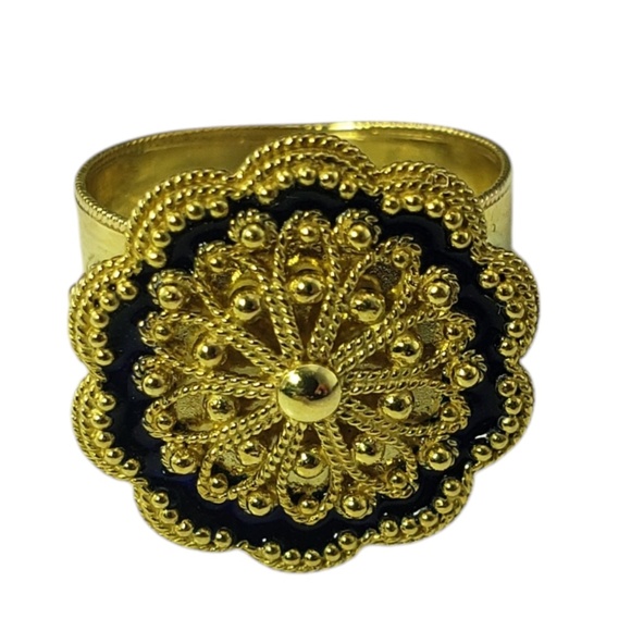 18 Karat Yellow Gold Floral Rope and Bead Design Ring Size 5 #20577 - Picture 2 of 8